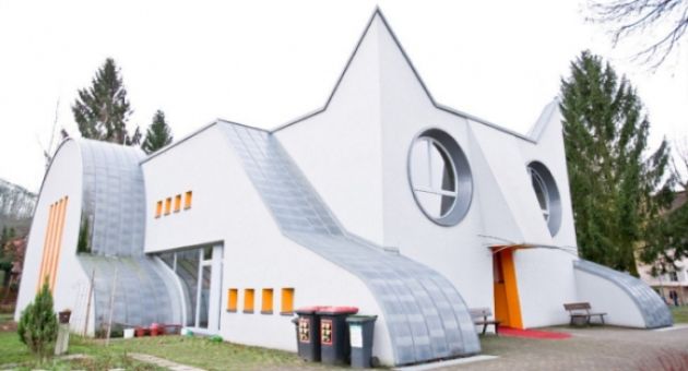 Trường mẫu giáo hình mèo ở Đức, lọt top kiến trúc độc lạ nhất thế giới