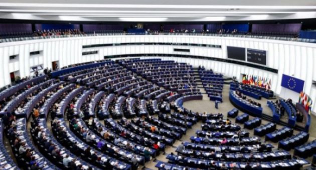 Nghị viện châu Âu cảnh báo Hungary ''không phù hợp'' giữ chức Chủ tịch luân...