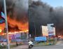 Cháy trung tâm mua sắm ở Ba Lan, nơi hàng trăm người Việt buôn bán: Nhiều người bật khóc 'mất hết rồi'