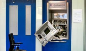 Đức: Nhiều máy lấy tiền bị cho nổ tan tành để cướp