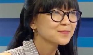 Nữ sinh người Việt đạt 100/100 điểm môn tiếng Nga trong kỳ thi tốt nghiệp THPT...