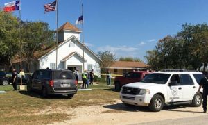 Xả súng đẫm máu nhất lịch sử Texas, ít nhất 26 người chết ở nhà thờ