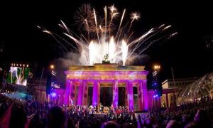 Berlin lập khu riêng cho phụ nữ đón năm mới - ngăn quấy rối tình dục