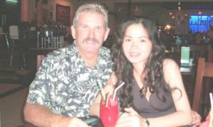 Ông chồng 13 năm đấu tranh để được đưa vợ Việt sang Mỹ