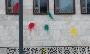 Đại sứ quán Thổ Nhĩ Kỳ tại Đức bị tấn công bằng bom bẩn