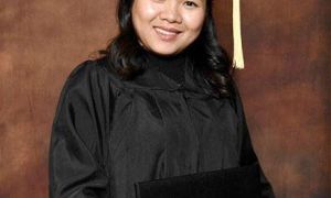 Hành trình từ học sinh ‘đội sổ’ đến cử nhân y tá xuất sắc của mẹ Việt ở Mỹ
