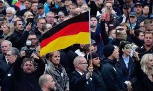 Đa số dân Đức lo ngại về tổng thống Mỹ hơn các vấn đề khủng bố