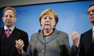 Thủ tướng Đức Merkel đối mặt khủng hoảng mới trong liên minh