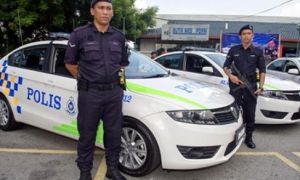 Người phụ nữ Việt cầu cứu cảnh sát trên đường cao tốc Malaysia