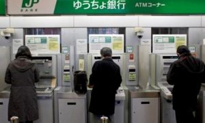 Cảnh sát Nhật bắt 1 người Việt mở ngân hàng 'ngầm', thu phí đồng hương
