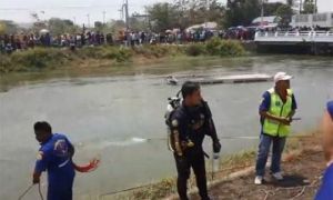Xe ô tô chở công nhân Việt lao xuống kênh ở Thái Lan, 10 người thiệt mạng