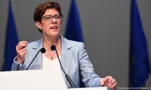 Đức có Bộ trưởng Quốc phòng mới thay bà Ursula von der Leyen