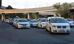Vui buồn nghề lái Taxi của người Việt ở Hawaii