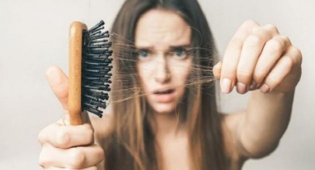 Những mẹo hiệu quả giúp tóc không còn rụng ngày giao mùa