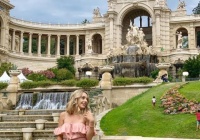 Ngây ngất trước vẻ đẹp thơ mộng của lâu đài nước Palais Longchamps ở Pháp