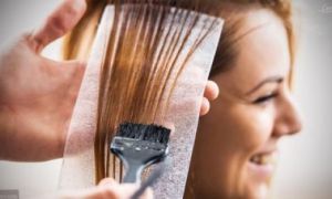 Nhuộm tóc thường xuyên gây hại thế nào?