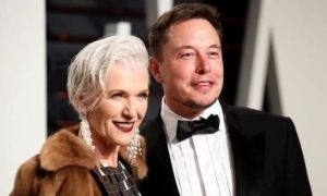 Mẹ của Elon Musk nói về việc nuôi dạy 3 con thành công: ‘Tôi không coi chúng...