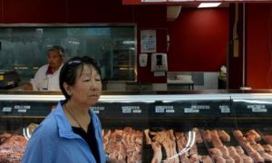 Cấm thịt lợn Đức, TQ ngay lập tức 
