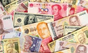 Đồng USD mất ngôi vị quán quân đồng tiền thanh toán quốc tế
