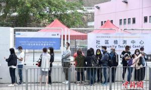 Số ca Covid-19 tăng mạnh, Hong Kong đóng cửa trường học