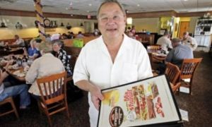 Chủ nhân gốc Việt hệ thống nhà hàng Jimmy’s Egg qua đời vì COVID-19