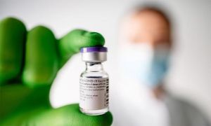 Vaccine Covid-19 có phải 'thần dược'?