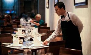 10 thủ thuật của nhà hàng khiến khách gọi món nhiều hơn trong vô thức, chỉ đến...