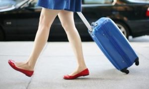 10 loại đồ vật không được mang cùng hành lý xách tay khi lên máy bay