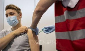 Đức bỏ cơ chế ưu tiên tiêm chủng vaccine ngừa COVID-19