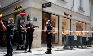 Cửa hiệu trang sức cao cấp của nhà thiết kế gốc Việt bị cướp ở Paris
