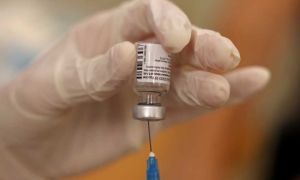 Đức: Tiêm vắc-xin Covid-19 mũi thứ 3 cho người dân