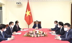 Thủ tướng Phạm Minh Chính đề nghị Bỉ ưu tiên viện trợ, nhượng vắc xin cho Việt...