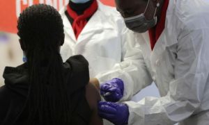 WHO cảnh báo nguy cơ xuất hiện chủng SARS-CoV-2 mới kháng vắc xin