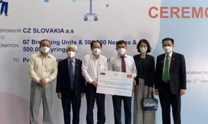 TP.HCM nhận thiết bị y tế chống dịch từ Slovakia