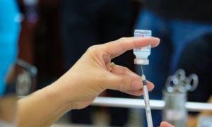 Tiêm nhầm vắc xin ngừa COVID-19 cho 18 trẻ dưới 7 tháng tuổi
