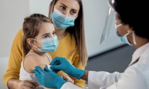 CDC Mỹ: 4 điều hiểu sai về việc tiêm vaccine Covid-19 cho trẻ em