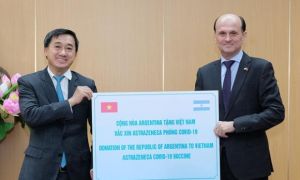 Việt Nam tiếp nhận 500.000 liều vắc xin AstraZeneca từ Chính phủ Argentina