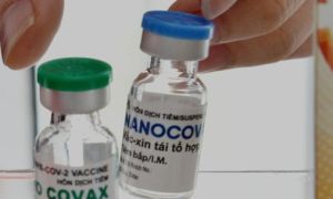 Tái khởi động xem xét cấp phép cho vắc xin COVID-19 nội