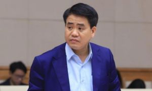 Sáng nay, ông Nguyễn Đức Chung hầu tòa vụ mua chế phẩm Redoxy-3C