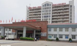 Giám đốc Bệnh viện Ninh Bình chỉ định thầu Việt Á bán hóa chất xét nghiệm