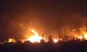 Syria nghi Israel dội hỏa lực, cảng gần căn cứ Nga chìm trong 