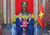Thứ trưởng Ngoại giao Vũ Quang Minh -  làm Đại sứ đặc mệnh toàn quyền nước Cộng hòa XHCN Việt Nam tại Cộng hòa Liên bang Đức