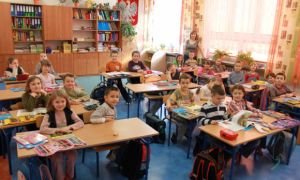 Ba Lan đã tiếp nhận hơn 130.000 học sinh từ Ukraine