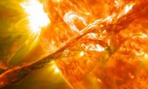 Bão Mặt Trời lao tới Trái Đất ở tốc độ 3 triệu km/h