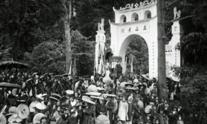 Ảnh Lễ hội Đền Hùng hơn 100 năm trước