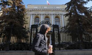 Ngân hàng Trung ương Nga dự đoán các lệnh trừng phạt sẽ kéo dài đến năm 2024