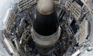 Mỹ khẳng định sẽ không cung cấp vũ khí hạt nhân cho Ukraine