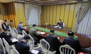Triều Tiên bùng dịch COVID-19, Hàn Quốc tính cách hỗ trợ vắc xin