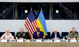 Ukraine hy vọng giành lại Crimea bằng vũ khí Mỹ viện trợ