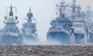 Nga bị nghi tập kết tàu chiến phóng 
